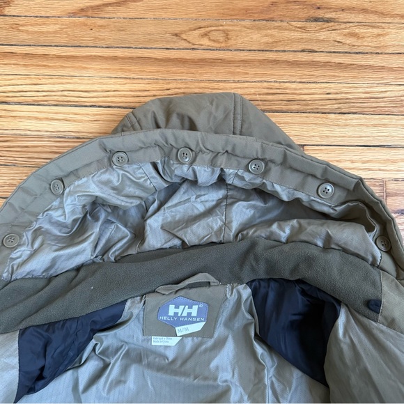 Helly Hansen Hooded Puffer Jacket Olive Green Women’s M Winter Coat - Picture 5 of 8